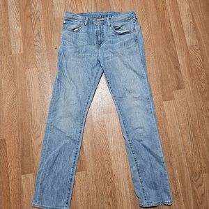 Levis jeans